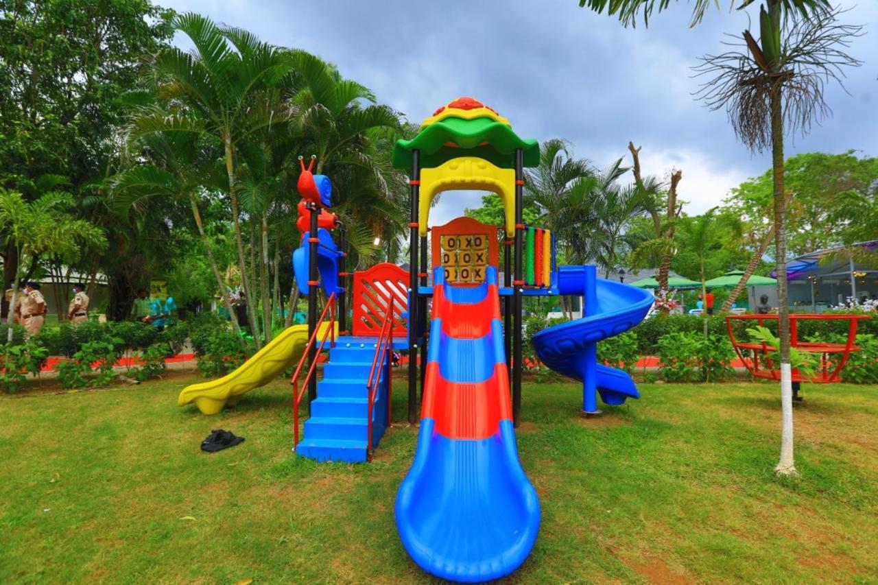 White Feather Resort Kauncha Silvassa Exterior photo